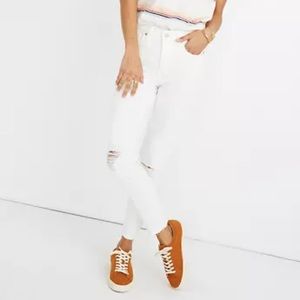 Madewell 9" Skinny Crop Jeans Knee-Rip Edition